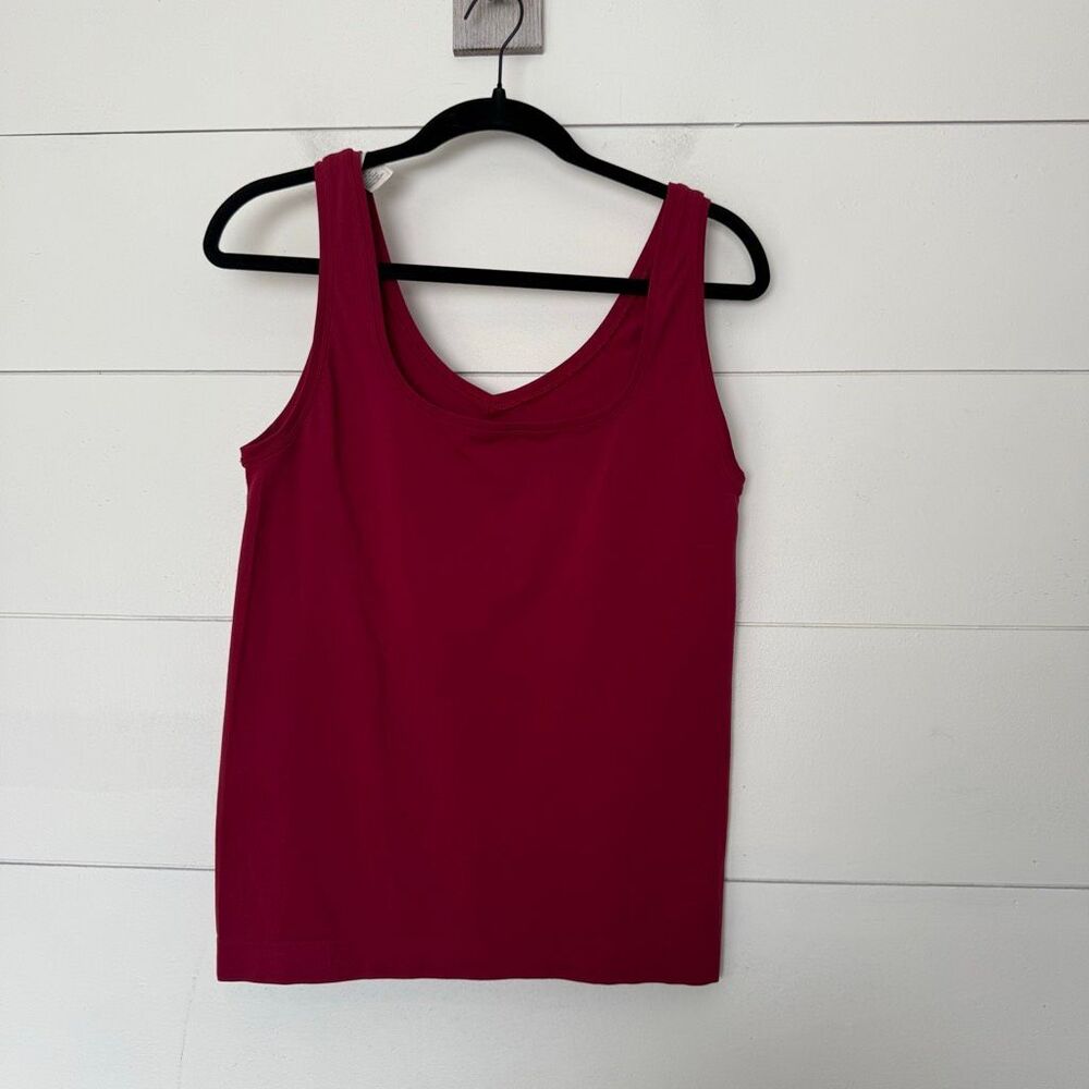 White House Black Market Women’s Large Magenta Tank Stretchy